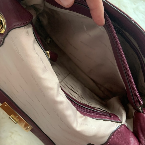 Michael Kors Quilted Shoulder Bag - Picture 6 of 7